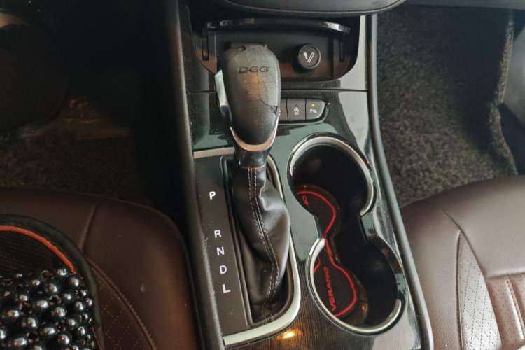 Used Buick Verano 2015 Sedan 20T Dual-Clutch Leading Model Gear Lever