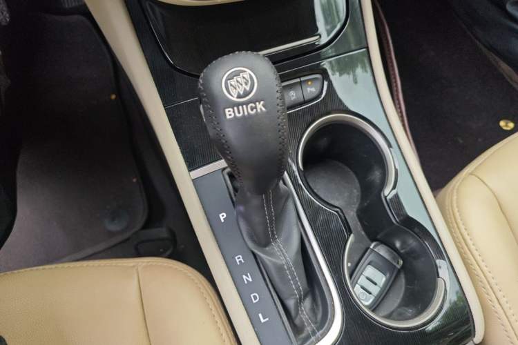 Used Buick Verano 2015 Sedan 15S Automatic Ambition Model Gear Lever