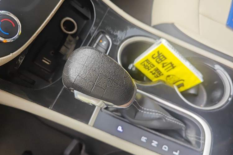 Used Buick Verano 2015 Sedan 15S Automatic Ambition Model Gear Lever