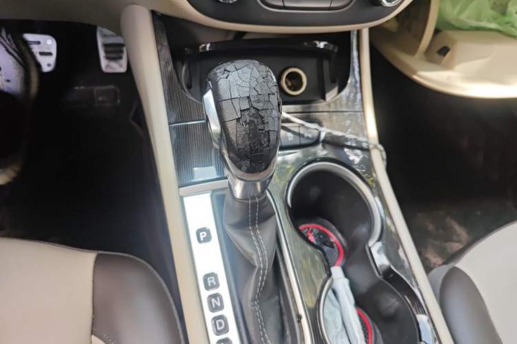 Used Buick Verano 2015 Sedan 15S Automatic Leading Model Gear Lever