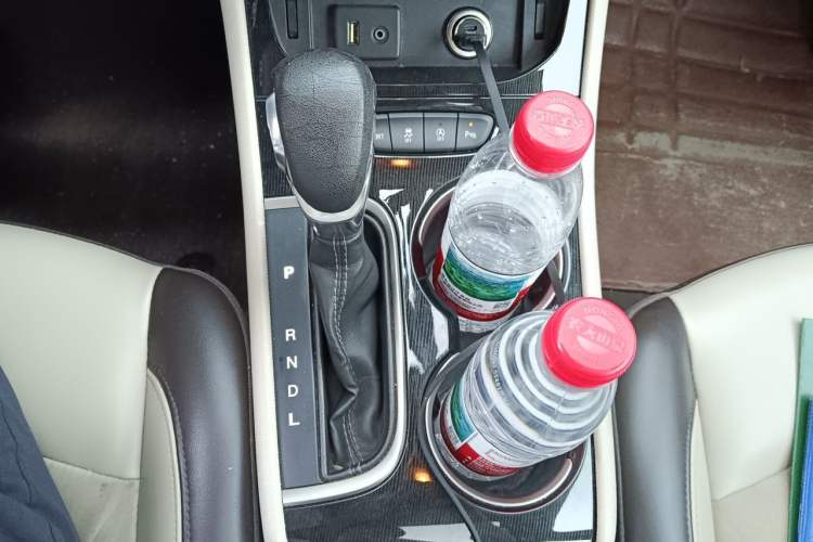 Used Buick Verano 2015 Sedan 15S Automatic Leading Model Gear Lever