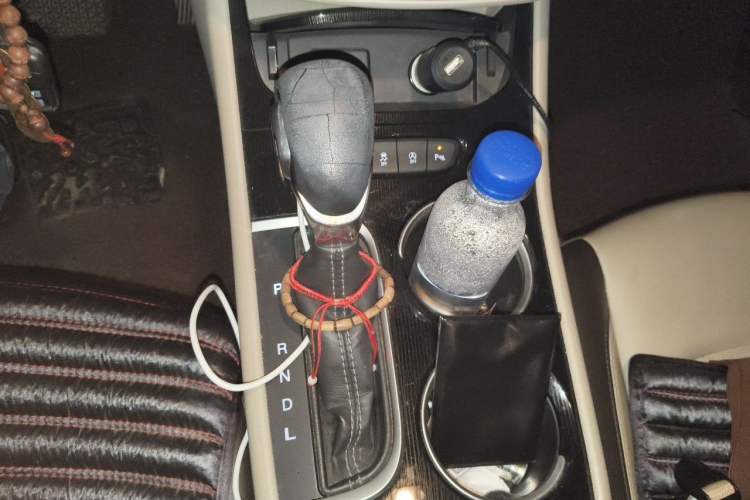 Used Buick Verano 2015 Sedan 15S Automatic Leading Model Gear Lever