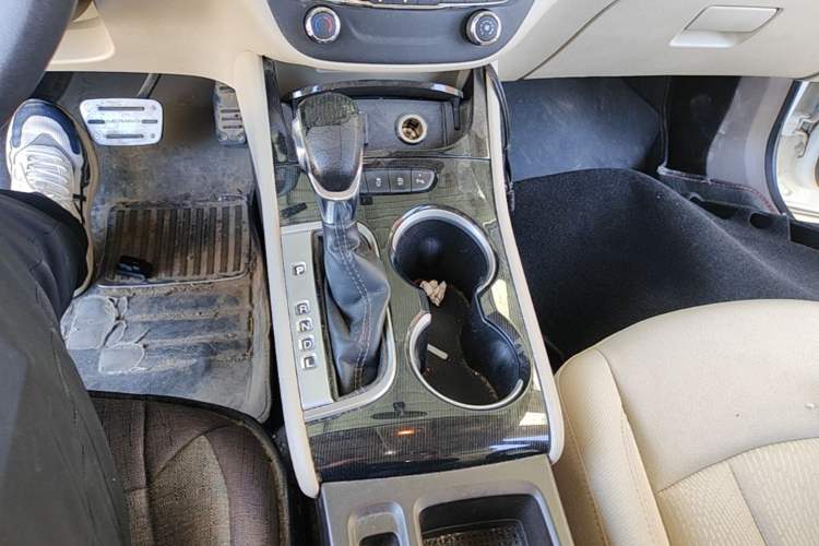 Used Buick Verano 2015 Sedan 15S Automatic Ambition Model Gear Lever