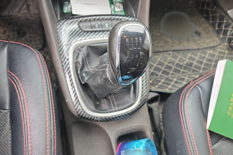 Used Buick Verano 2015 Sedan 15S Manual Entry-Level Model Gear Lever