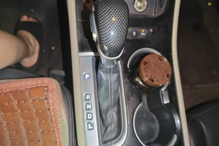 Used Buick Verano 2015 Sedan 15S Automatic Ambition Model Gear Lever