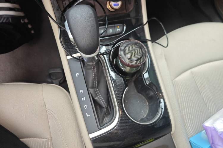 Used Buick Verano 2015 Sedan 15S Automatic Ambition Model Gear Lever