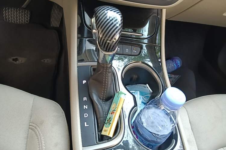 Used Buick Verano 2015 Sedan 15S Automatic Ambition Model Gear Lever