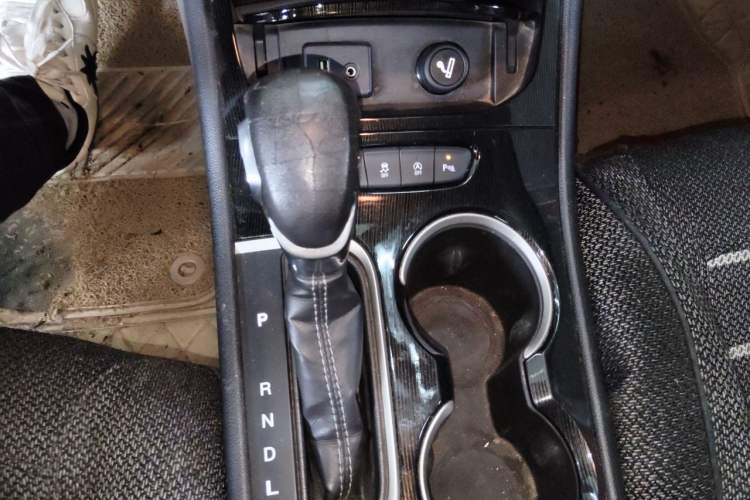 Used Buick Verano 2015 Sedan 20T Dual-Clutch Leading Model Gear Lever