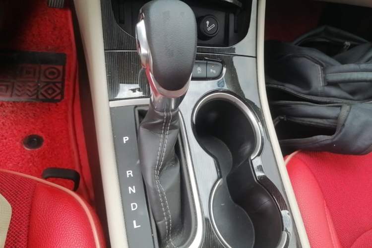 Used Buick Verano 2015 Sedan 15S Automatic Ambition Model Gear Lever