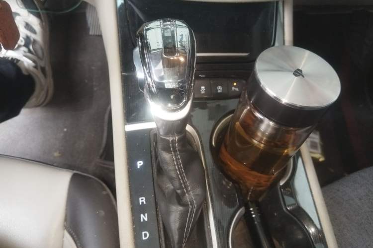 Used Buick Verano 2015 Sedan 15S Automatic Leading Model Gear Lever