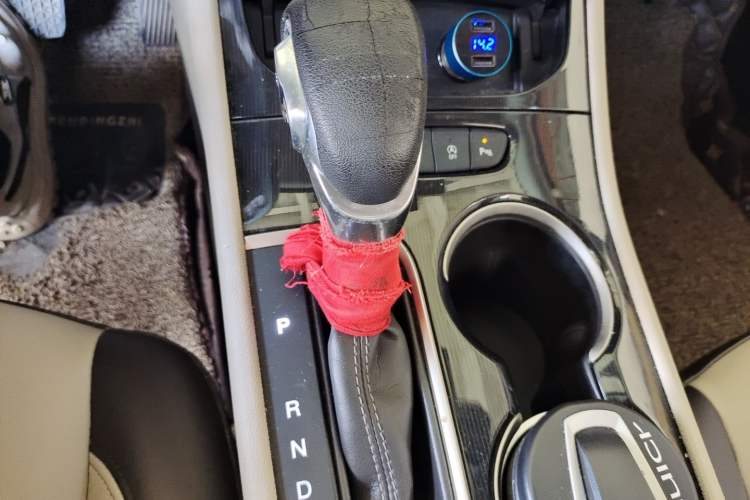 Used Buick Verano 2015 Sedan 15S Automatic Leading Model Gear Lever