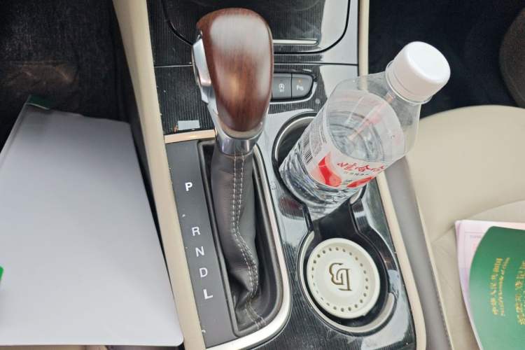 Used Buick Verano 2015 Sedan 15S Automatic Leading Model Gear Lever