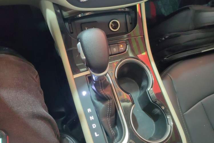 Used Buick Verano 2015 Sedan 15S Automatic Ambition Model Gear Lever