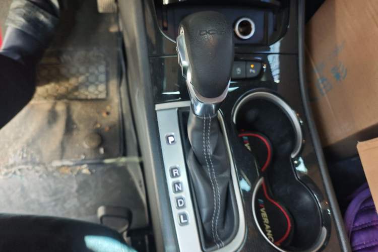 Used Buick Verano 2015 Sedan 20T Dual-Clutch Leading Model Gear Lever