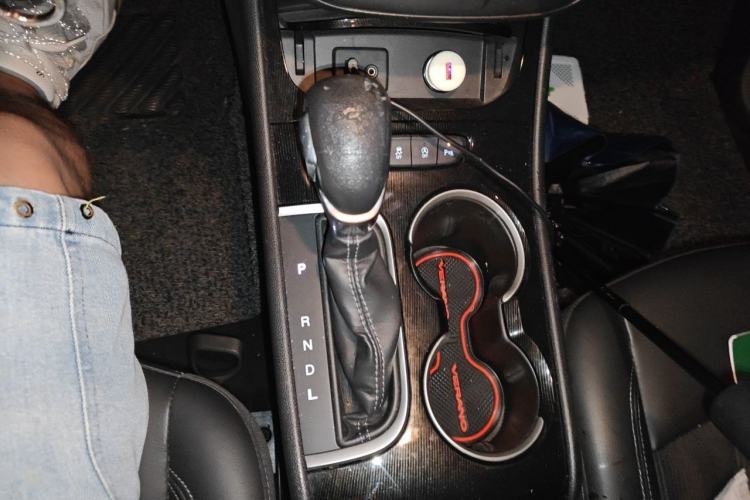 Used Buick Verano 2015 Sedan 20T Dual-Clutch Leading Model Gear Lever