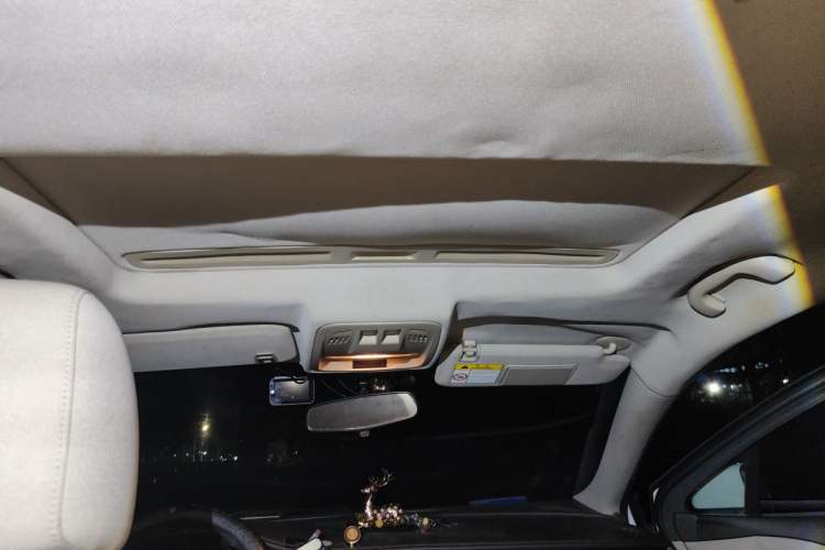 Used Buick Verano 2015 Sedan 15S Automatic Ambition Model Headliner