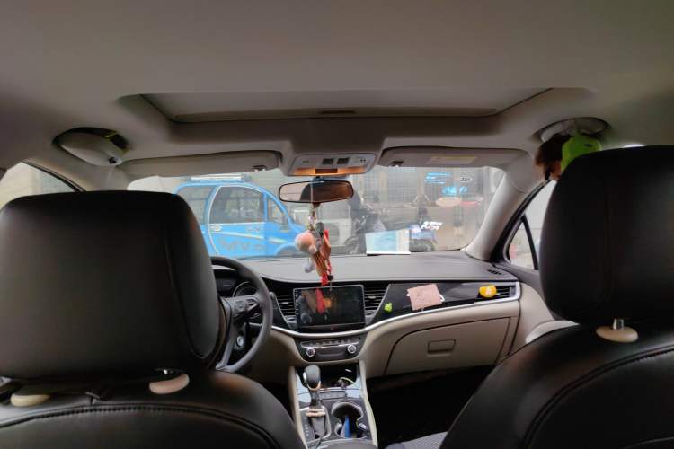 Used Buick Verano 2015 Sedan 15S Automatic Ambition Model Headliner