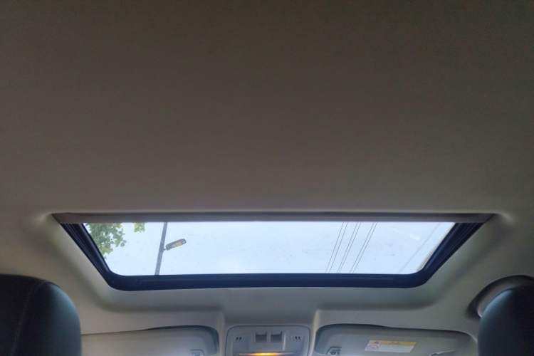 Used Buick Verano 2015 Sedan 20T Dual-Clutch Elite Model Headliner