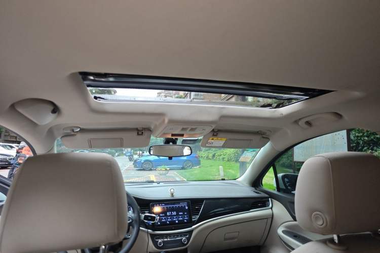 Used Buick Verano 2015 Sedan 15S Automatic Ambition Model Headliner