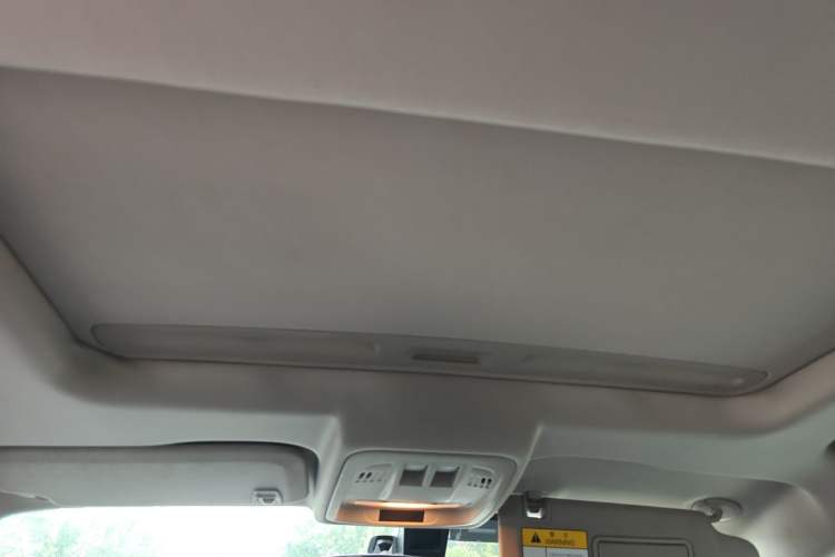 Used Buick Verano 2015 Sedan 20T Dual-Clutch Elite Model Headliner