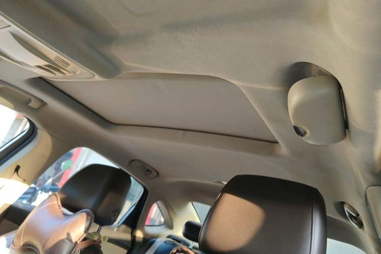 Used Buick Verano 2015 Sedan 15S Automatic Leading Model Headliner
