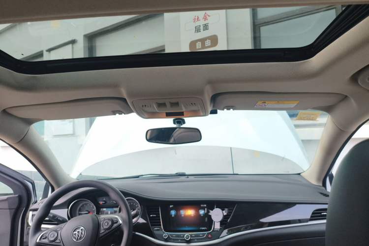 Used Buick Verano 2015 Sedan 20T Dual-Clutch Elite Model Headliner