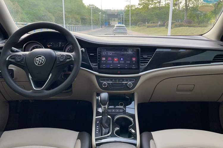 Used Buick Verano 2015 Sedan 15S Automatic Leading Model Interior 1