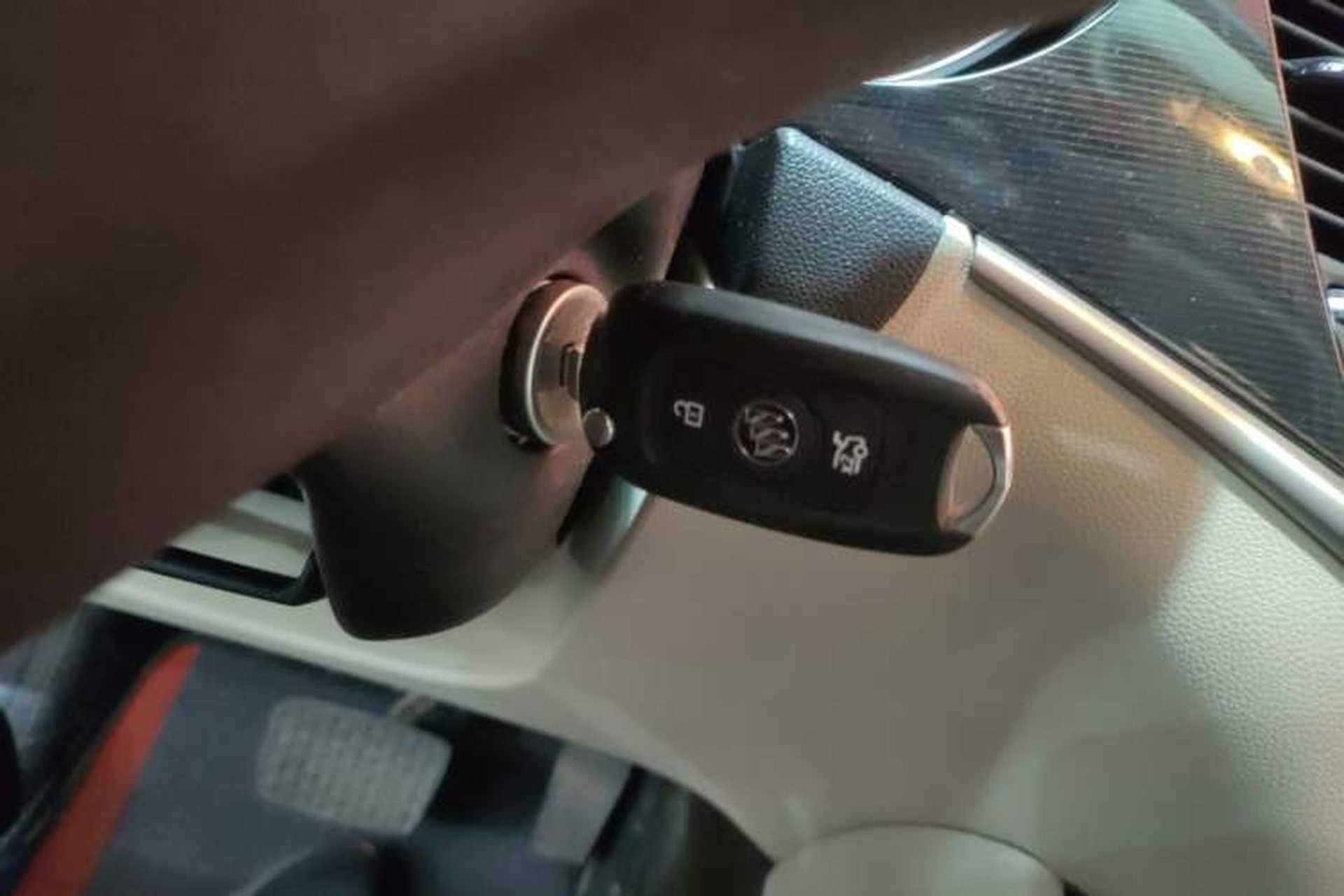 Used Buick Verano 2015 Sedan 15S Automatic Ambition Model Interior 1