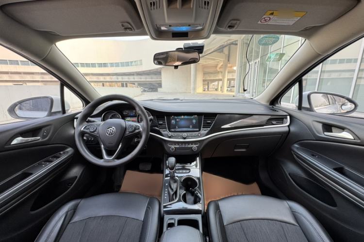 Used Buick Verano 2015 Sedan 20T Dual-Clutch Leading Model Interior 2