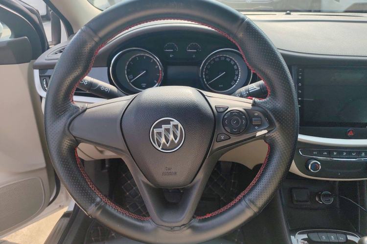 Used Buick Verano 2015 Sedan 15S Manual Entry-Level Model Interior 6
