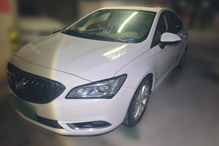 Used Buick Verano 2015 Sedan 15S Automatic Ambition Model Guazi used car, China used car export, Used car for sale, Used Buick cars, Cheapest cars for sale