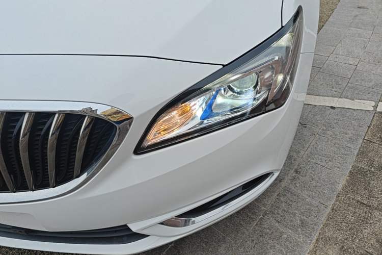 Used Buick Verano 2015 Sedan 15S Automatic Leading Model Left Front Headlight