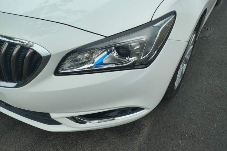 Used Buick Verano 2015 Sedan 15S Automatic Leading Model Left Front Headlight