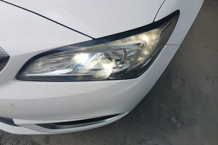 Used Buick Verano 2015 Sedan 15S Automatic Leading Model Left Front Headlight
