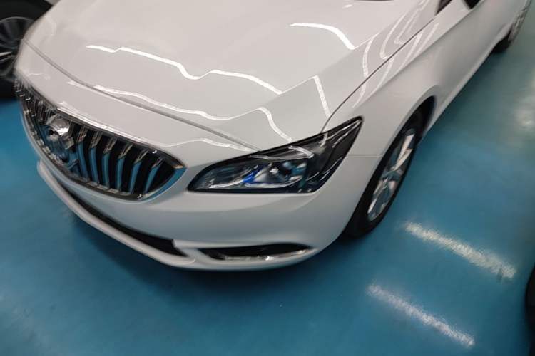 Used Buick Verano 2015 Sedan 20T Dual-Clutch Leading Model Left Front Headlight