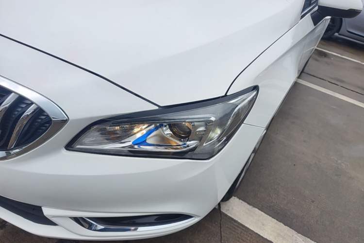 Used Buick Verano 2015 Sedan 15S Manual Leading Model Left Front Headlight