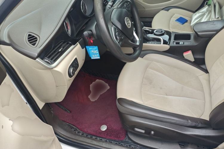 Used Buick Verano 2015 Sedan 15S Automatic Leading Model Left Front Seat