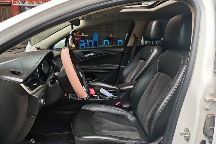 Used Buick Verano 2015 Sedan 20T Dual-Clutch Elite Model Left Front Seat