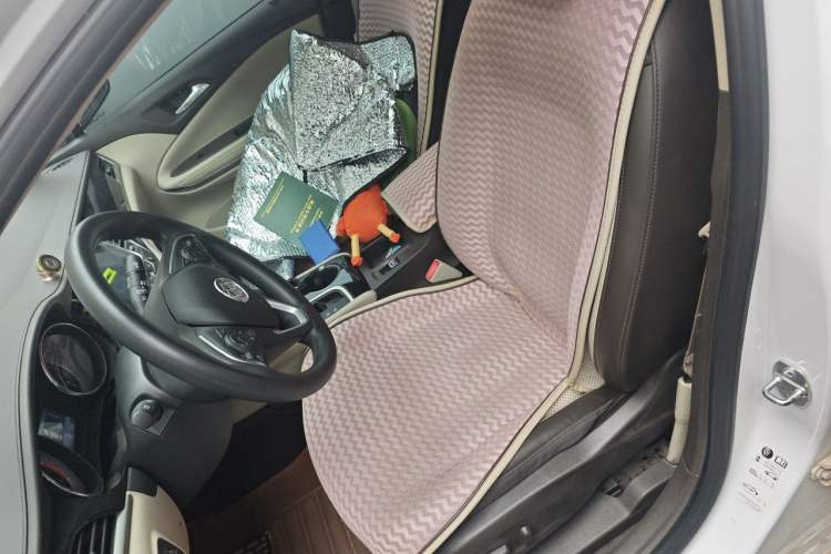 Used Buick Verano 2015 Sedan 15S Automatic Leading Model Left Front Seat