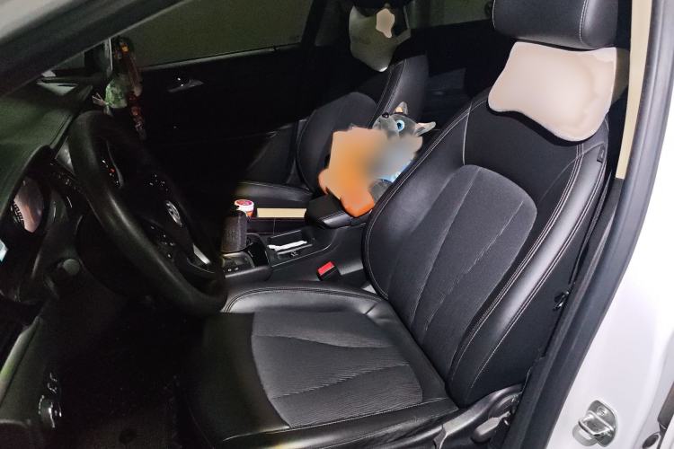 Used Buick Verano 2015 Sedan 20T Dual-Clutch Leading Model Left Front Seat