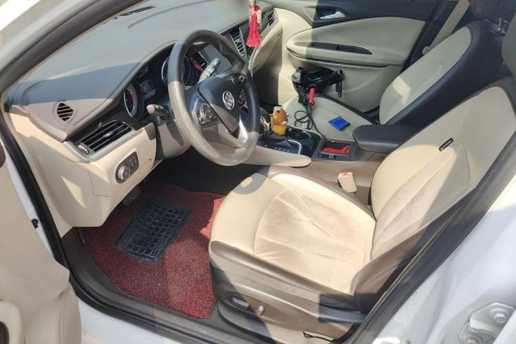 Used Buick Verano 2015 Sedan 15S Automatic Leading Model Left Front Seat