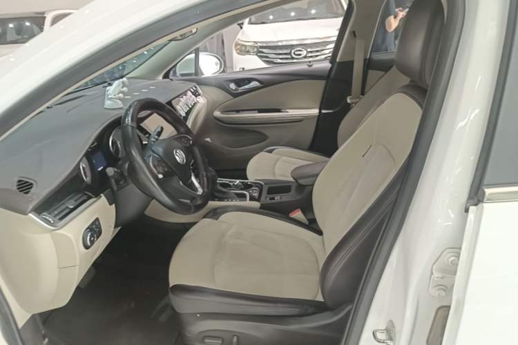 Used Buick Verano 2015 Sedan 15S Automatic Leading Model Left Front Seat