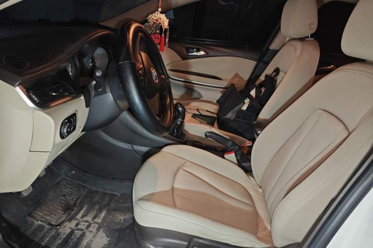Used Buick Verano 2015 Sedan 15S Manual Entry-Level Model Left Front Seat