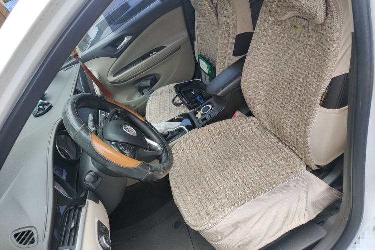 Used Buick Verano 2015 Sedan 15S Automatic Leading Model Left Front Seat