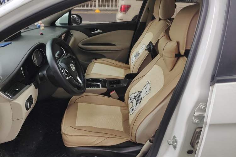 Used Buick Verano 2015 Sedan 15S Automatic Leading Model Left Front Seat