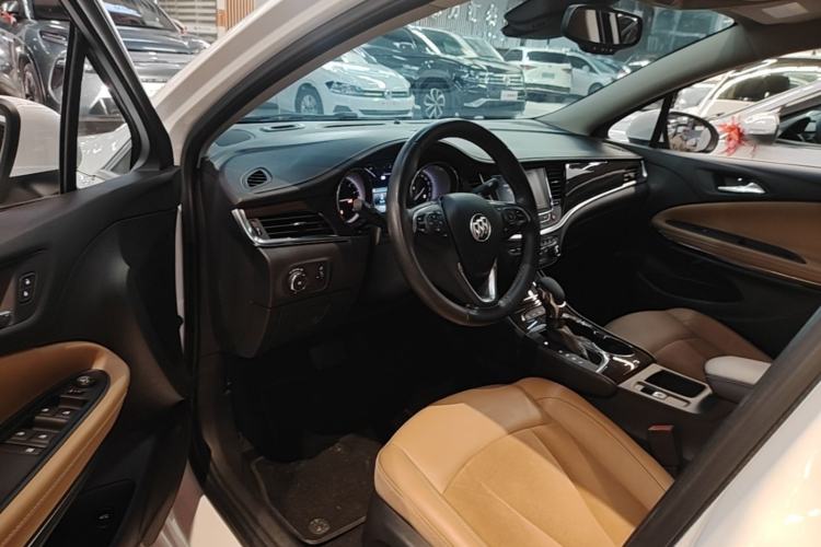 Used Buick Verano 2015 Sedan 20T Dual-Clutch Flagship Model Left Front Seat