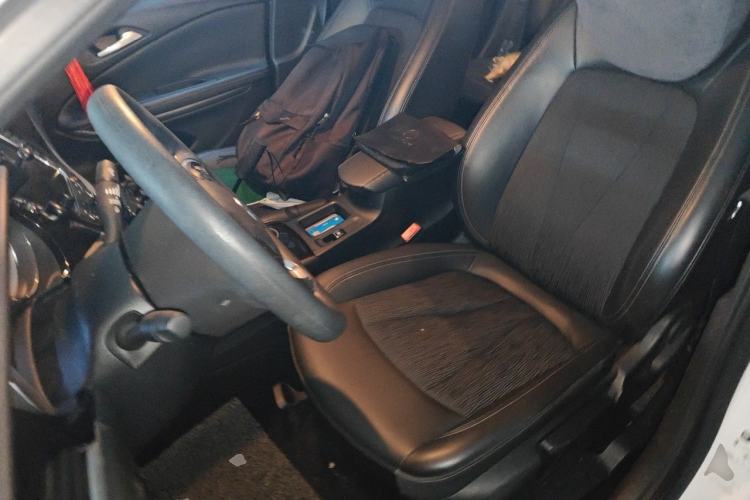Used Buick Verano 2015 Sedan 20T Dual-Clutch Leading Model Left Front Seat