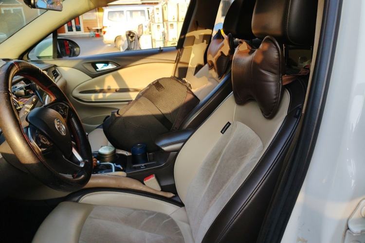 Used Buick Verano 2015 Sedan 15S Automatic Leading Model Left Front Seat