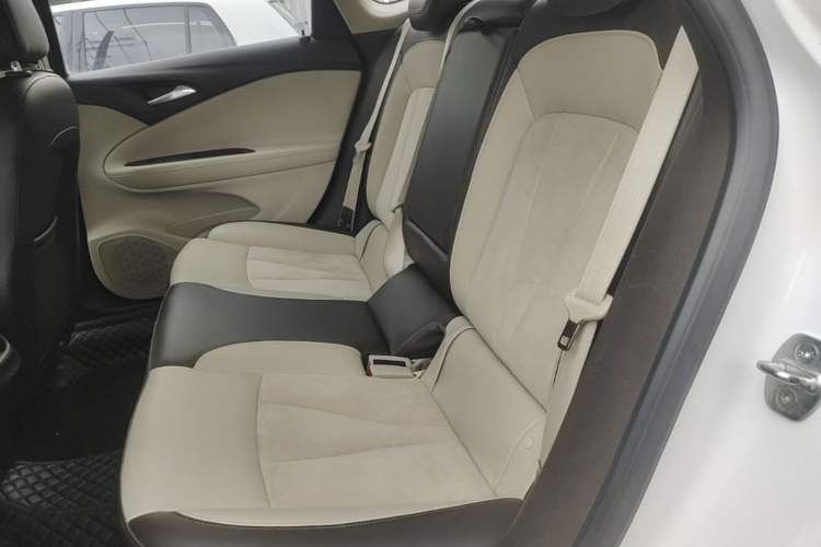 Used Buick Verano 2015 Sedan 15S Automatic Leading Model Left Rear Seat