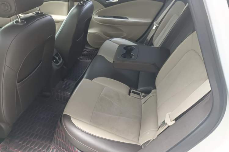 Used Buick Verano 2015 Sedan 15S Automatic Leading Model Left Rear Seat